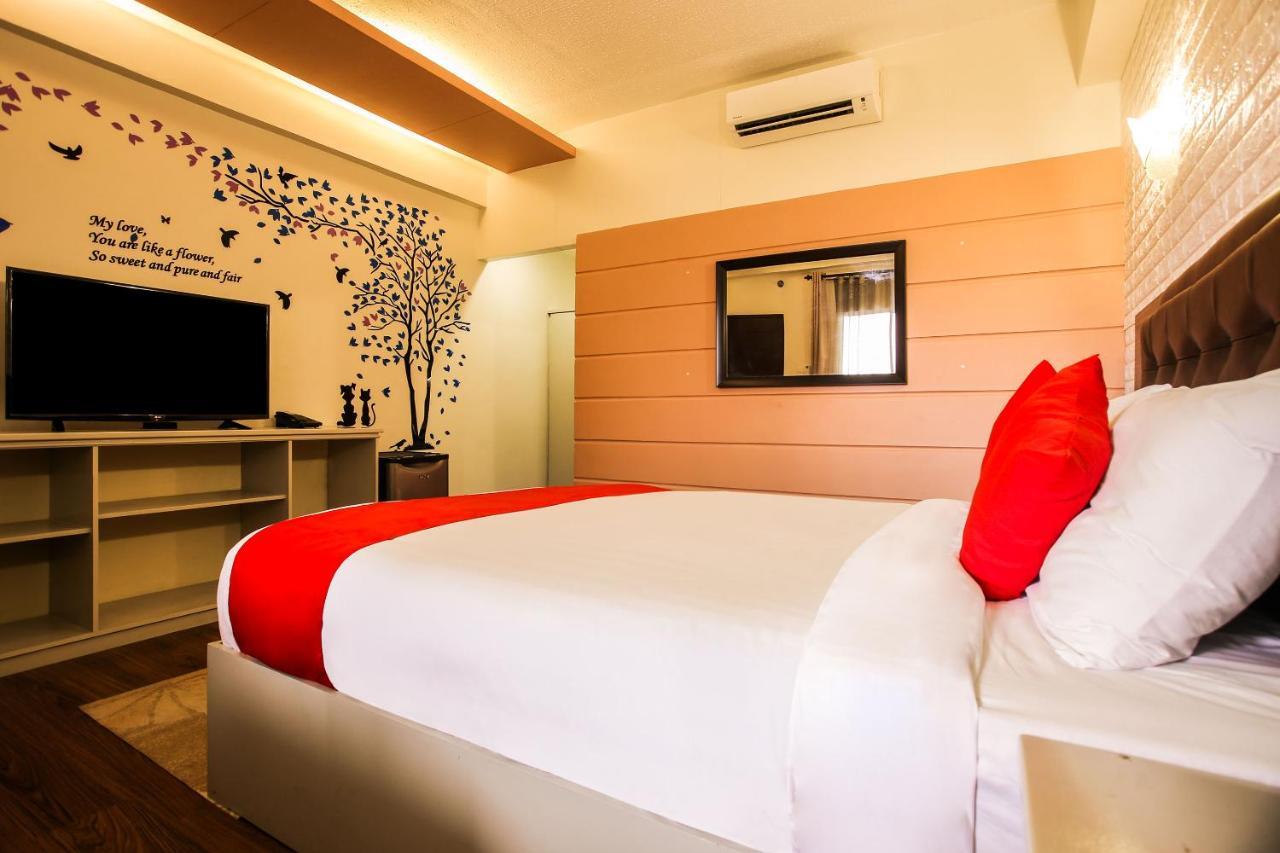Super Oyo Capital O 786 Kwe Hotel And Resort Angeles Exterior photo