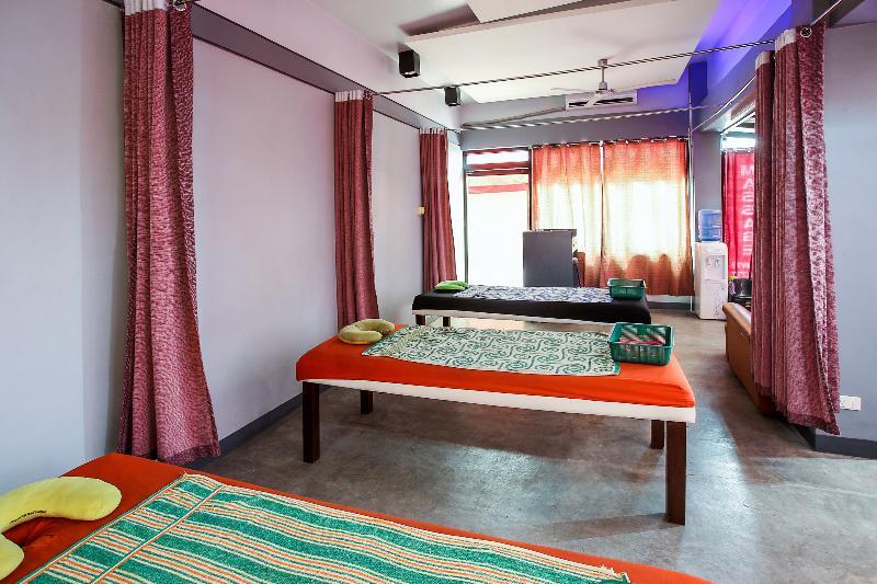 Super Oyo Capital O 786 Kwe Hotel And Resort Angeles Exterior photo